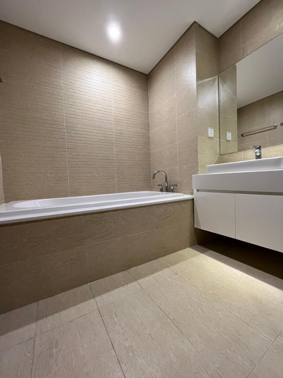 Vinhomes Skylake - 1,2,3 Beds Apartment - Fullhouse/ Spacious Hanoi Kültér fotó